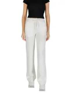 Guess Active Damenhose – Stil & Komfort vereint