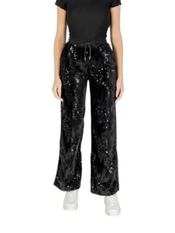 "Guess Active Damenhose – Stil & Komfort für Aktivität"