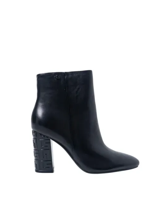 "Guess Stiefel im Sale | Guess - Guess Stivali Donna online kaufen"|Planet-Deluxe