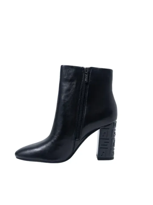 "Guess Stiefel im Sale | Guess - Guess Stivali Donna online kaufen"|Planet-Deluxe