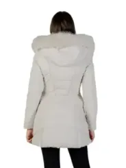 Guess Giubbotto Donna - Stilvolle Damenjacke für jeden Anlass