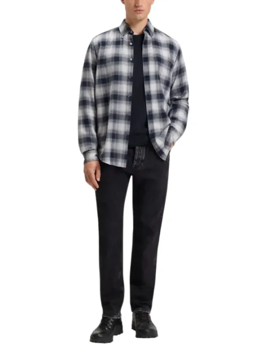 "Eleganter Boss Herrenpullover 493322 – Stilvoll & Bequem"