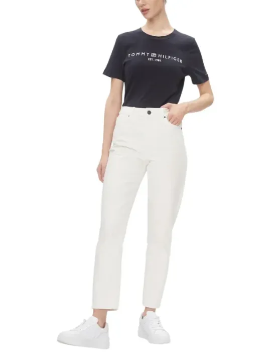 "Tommy Hilfiger Damen T-Shirt - Stil & Komfort vereint" "Tommy Hilfiger Damen T-Shirt - Stil & Komfort vereint"