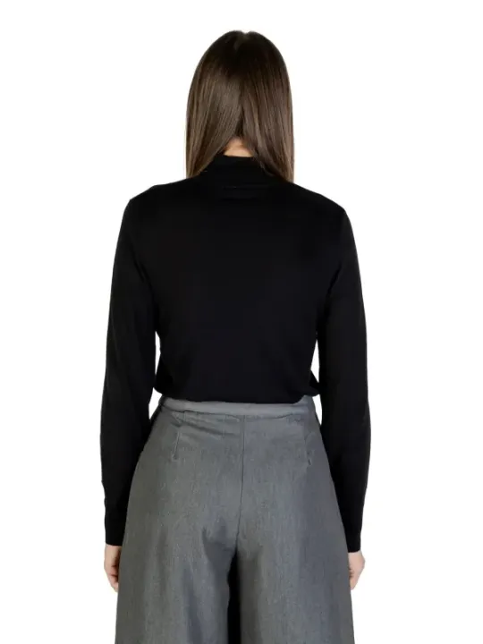 "Ichi Maglia Donna: Stilvoller Damenpullover erleben" "Ichi Maglia Donna: Stilvoller Damenpullover erleben"