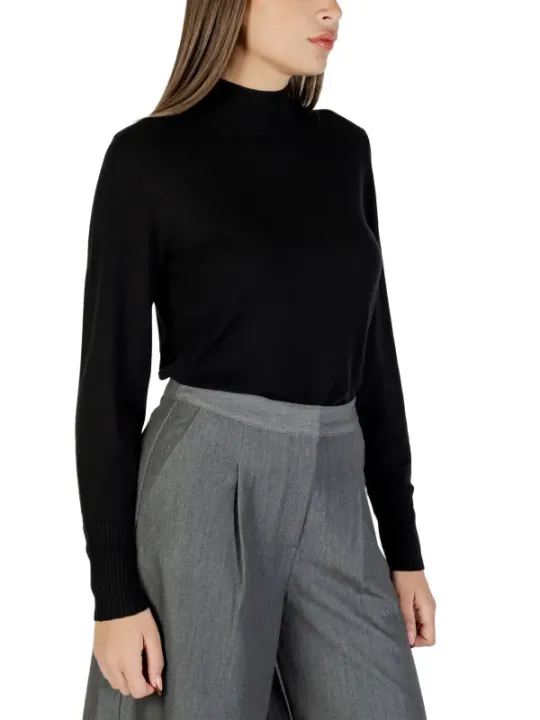 "Ichi Maglia Donna: Stilvoller Damenpullover erleben" "Ichi Maglia Donna: Stilvoller Damenpullover erleben"
