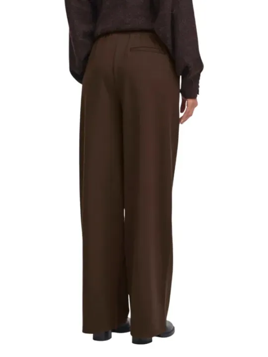 Stylische Ichi Damenhose 493393 – Eleganz trifft Komfort Stylische Ichi Damenhose 493393 – Eleganz trifft Komfort
