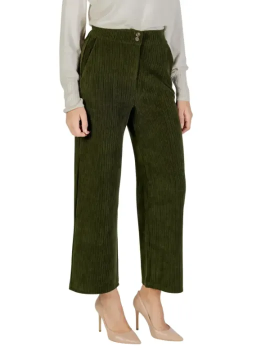 Stilvolle Ichi Damenhose 493668 – Eleganz und Komfort Stilvolle Ichi Damenhose 493668 – Eleganz und Komfort