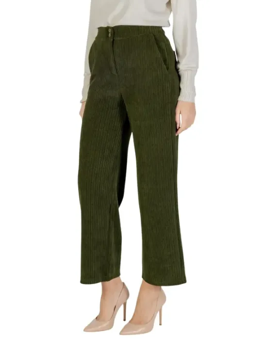 Stilvolle Ichi Damenhose 493668 – Eleganz und Komfort Stilvolle Ichi Damenhose 493668 – Eleganz und Komfort