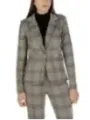 Eleganter Ichi Damenblazer – Stilvoll & Vielseitig Eleganter Ichi Damenblazer – Stilvoll & Vielseitig