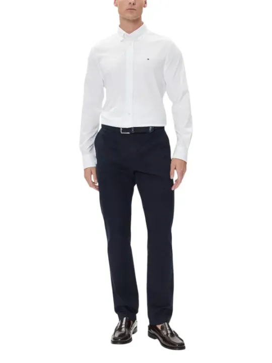 Tommy Hilfiger Herrenhemd 492634 – Stilvoll & Modern