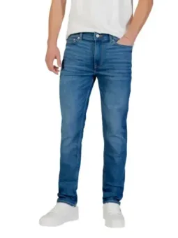 "Tommy Hilfiger Herrenjeans 493060 – Zeitloser Stil & Komfort"