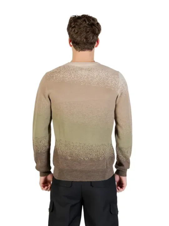 "Gianni Lupo Herrenpullover – Stil & Komfort vereint" "Gianni Lupo Herrenpullover – Stil & Komfort vereint"