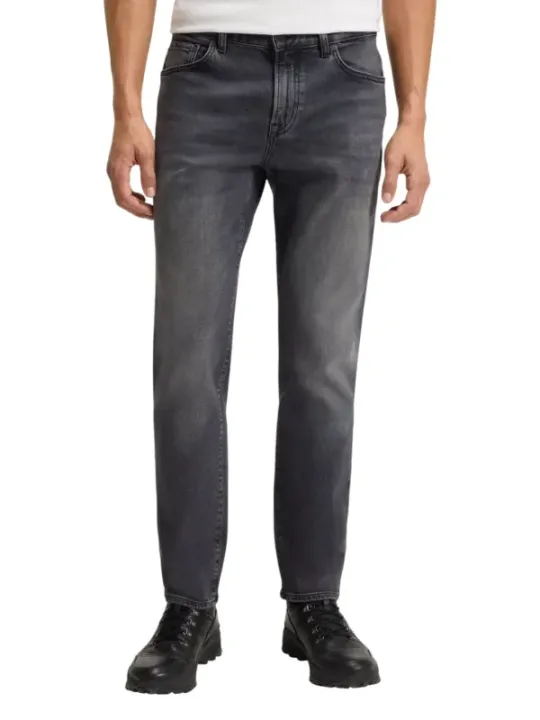 "Boss Jeans Uomo 493326 - Stilvolle Herrenhose aus Denim" "Boss Jeans Uomo 493326 - Stilvolle Herrenhose aus Denim"