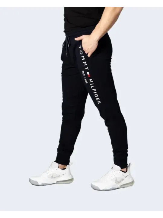 Tommy Hilfiger Herren Jeans 493052 – Stil & Komfort