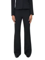 "Stilvolle Only Damenhose 493670 – Komfort & Eleganz"
