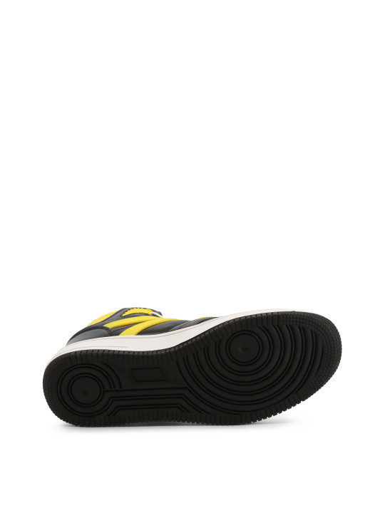 Schwarze Sneaker mit gelben Akzenten
