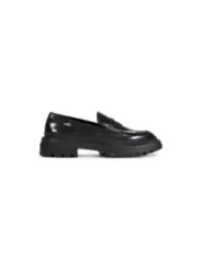 Schwarzer Leder-Loafer mit dicker Sohle