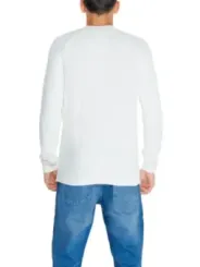 Beiger Wollpullover mit blauem Rücken