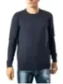 Dunkelblauer Herrenpullover Jeans