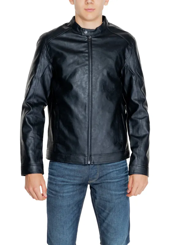 Schwarze Lederjacke klassischer Biker-Stil