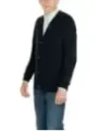 Marineblauer Cardigan mit weißem Hemd