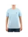 Blaues T-Shirt mit Schmetterling