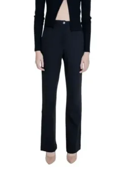 Schwarze Cropped Jacke und Hose