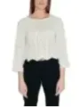 Weicher Baumwollpullover mit Glockenärmeln