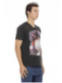 T-Shirts Trussardi Action - 2AT120 - Schwarz 60,00 €  | Planet-Deluxe