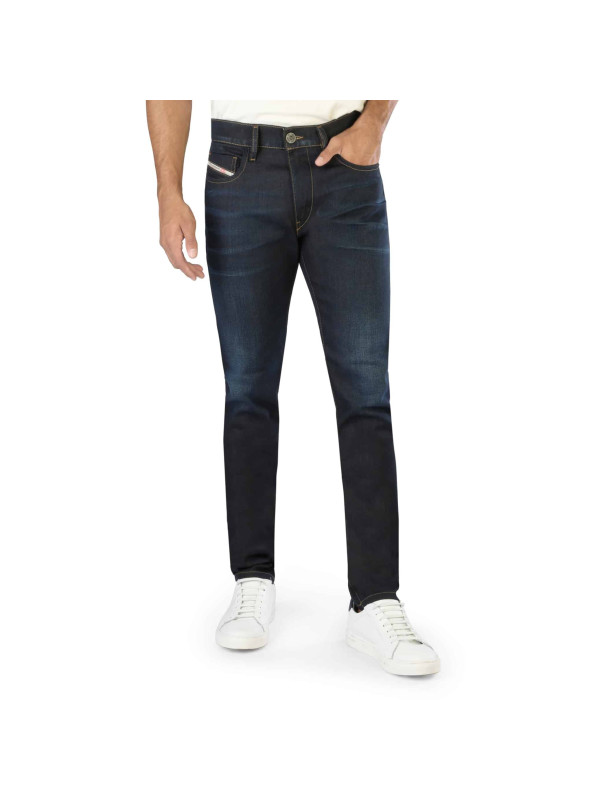 Jeans Diesel - D-STRUKT_L32_09A45 - Blau 180,00 €  | Planet-Deluxe