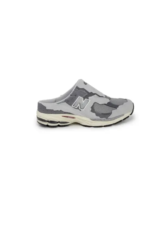 Graue New Balance Slip-On-Sneaker
