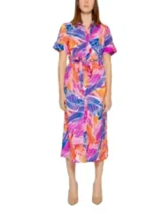 Tropisches Kleid mit leuchtendem Muster
