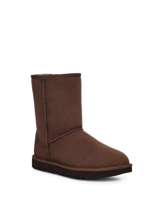 Braune UGG Stiefel mit Schafsfell