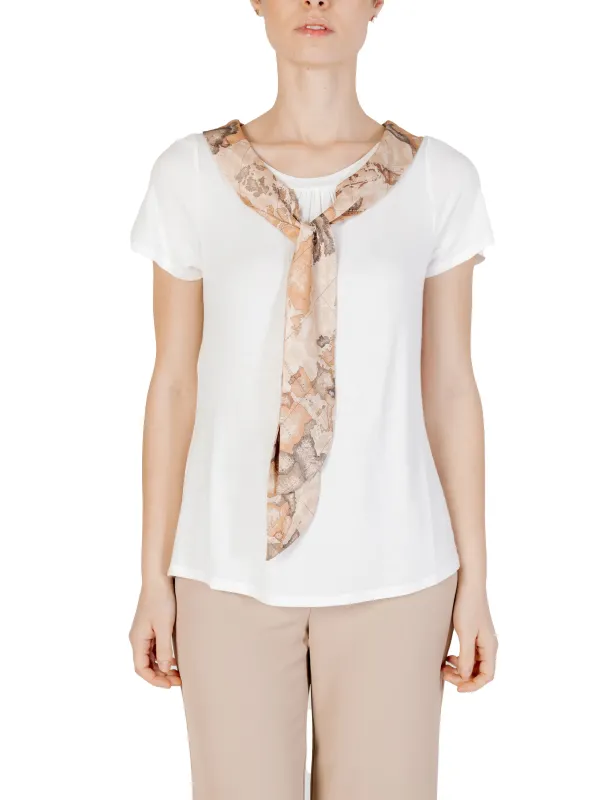 "Alviero Martini Prima Classe T-Shirts im Sale | Alviero Martini Prima Classe - Alviero Martini Prima Classe T-Shirt Donna online kaufen"|Planet-Deluxe "Alviero Martini Prima Classe T-Shirts im Sale | Alviero Martini Prima Classe - Alviero Martini Prima Classe T-Shirt Donna online kaufen"|Planet-Deluxe