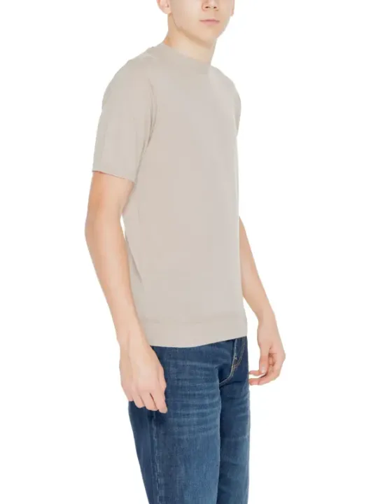 Hellbraunes Baumwoll-T-Shirt, mittel geschnitten