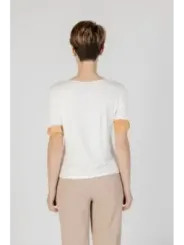 "Alviero Martini Prima Classe T-Shirts im Sale | Alviero Martini Prima Classe - Alviero Martini Prima Classe T-Shirt Donna online kaufen"|Planet-Deluxe
