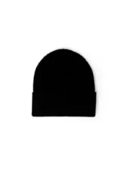 Schwarze Wintermütze mit Rippbündchen