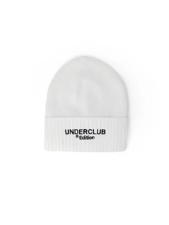 Weiß gestrickte UNDERCLUB Edition Beanie