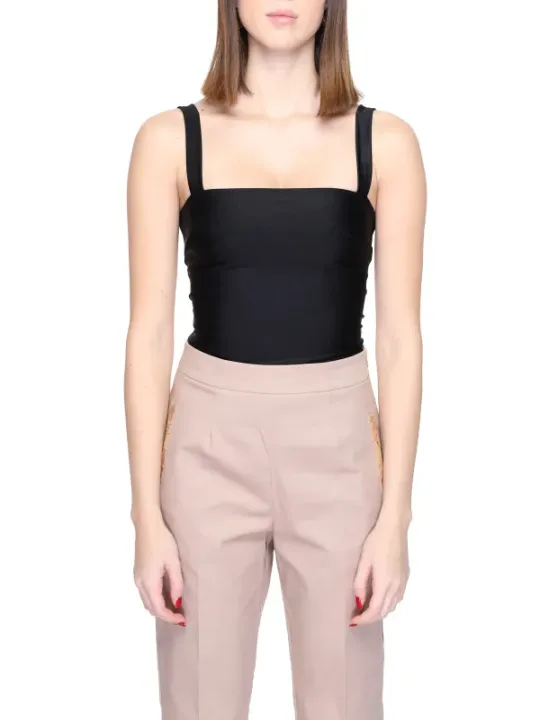 Schlankes Damen-Tanktop mit U-Rücken