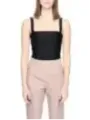 Schlankes Damen-Tanktop mit U-Rücken