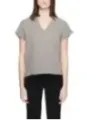 "Jacqueline De Yong Bluse im Sale | Jacqueline De Yong - Jacqueline De Yong Blouse Donna online kaufen"|Planet-Deluxe