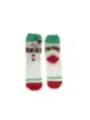 Bunte Socken liegen flach drapiert
