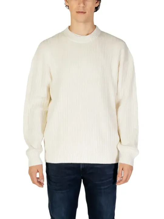 Off-White gerippter Wollpullover mit Rundhalsausschnitt