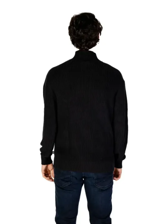 Schwarzer Woll-Rollkragenpullover von Calvin Klein