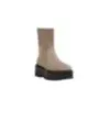 Braune Wildleder-Stiefel mit klobiger Sohle