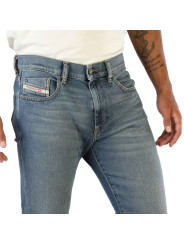 Blaue Diesel Jeans mit Used-Look