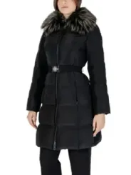 "Guess Jacken im Sale | Guess - Guess Giubbotto Donna online kaufen"|Planet-Deluxe