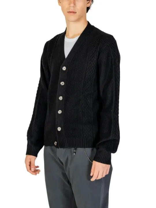 Gestrickter V-Ausschnitt-Cardigan mit Knöpfen