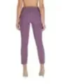 Magenta Cropped Hose und Nude Heels