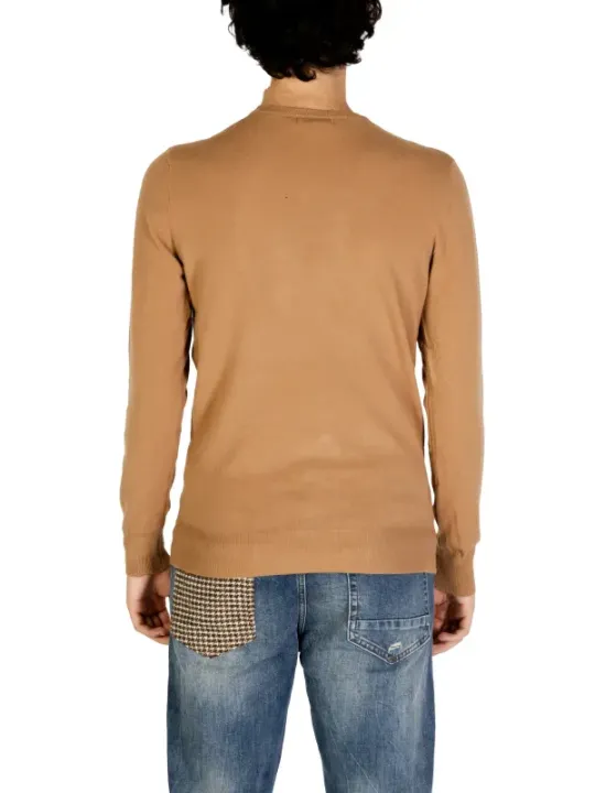 Beiger Wollrollkragenpullover von Gianni Lupo